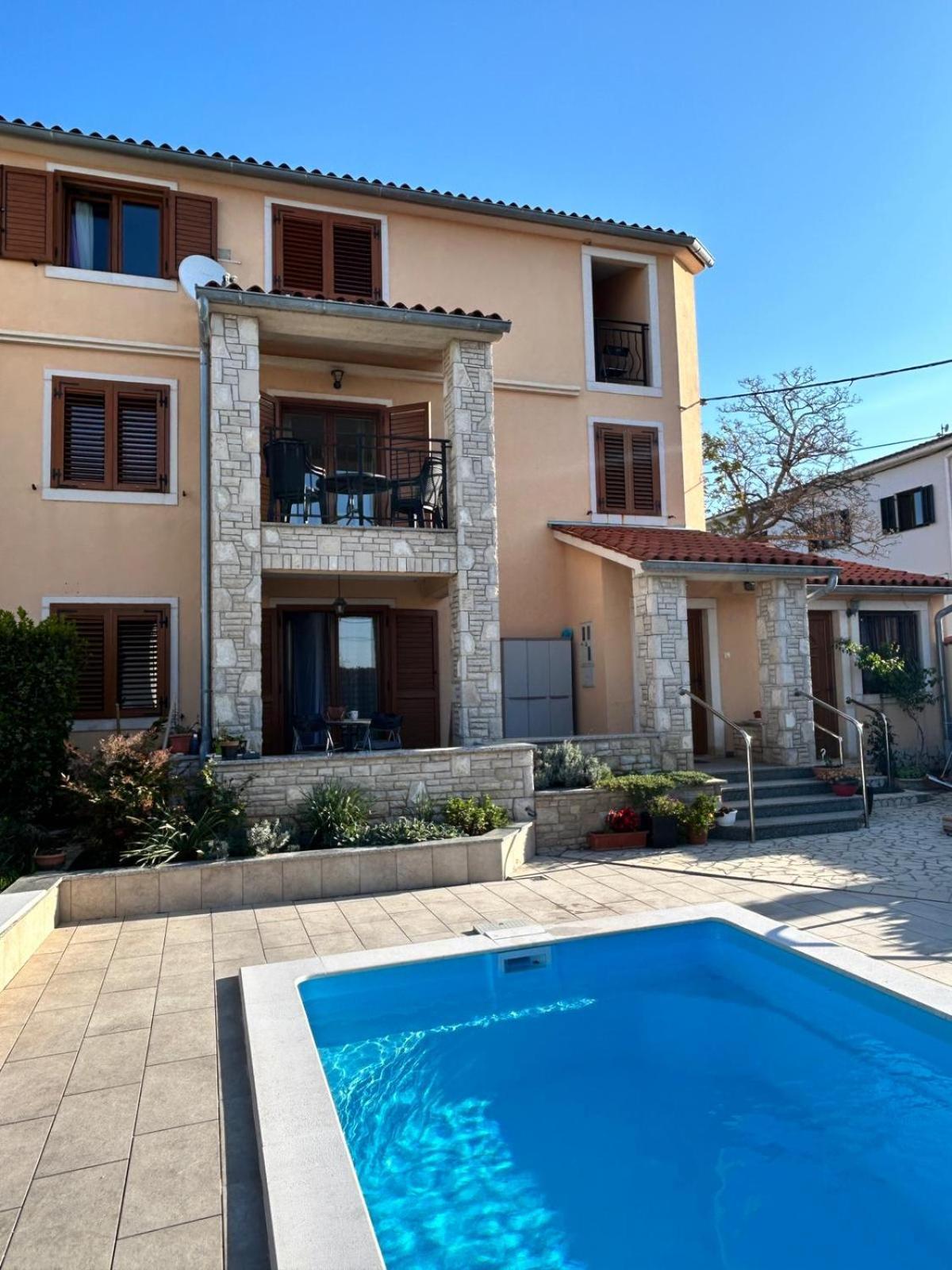 Villa Krasa Sea View Apartmants With Pool Ližnjan 외부 사진