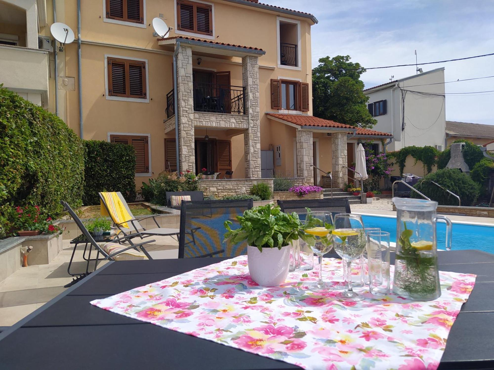 Villa Krasa Sea View Apartmants With Pool Ližnjan 외부 사진
